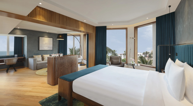 Novotel Mumbai Juhu Beach Hotel