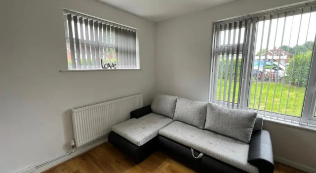 Cosy home near NEC, BHX Bullring & Solihull, Varaa Hotelli Birmingham West Midlands