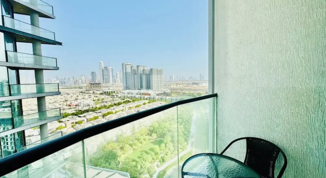 Venduras - Elegant 2BR in Sobha Waves