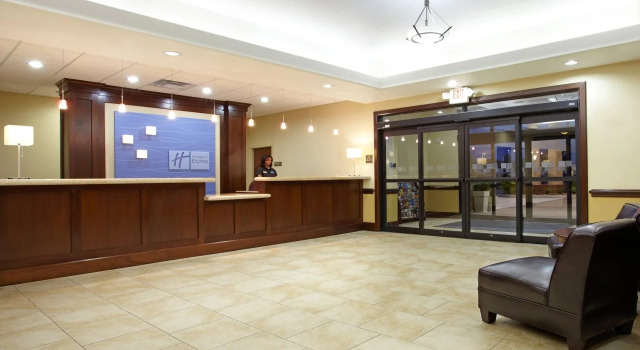 Holiday Inn Express & Suites Deer Park by IHG, Rezerwuj Hotel Hotele w Deer Park z parkingiem, Parking