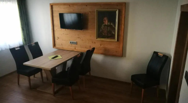 Апартаменты c 1 комнатой Stauders Zimmer und Ferienwohnungen