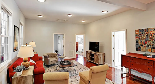 7 3rd Street Home 2 Bedrooms 2 Bathrooms Home