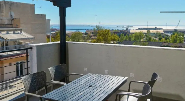 Полулюкс с видом на море Апартаменты Urban Elephant Suites