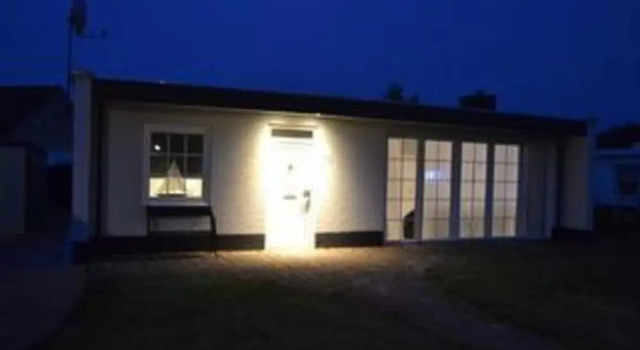 Bungalow in Zeeland Near the Beach, Забронировать Дом для отпуска Брескенс Zeeuws-Vlaanderen