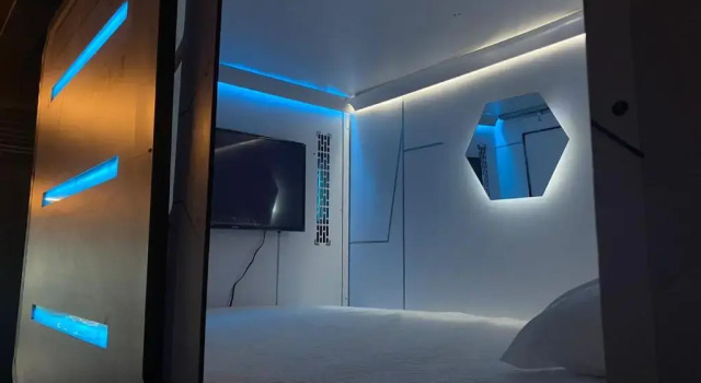 Капсула Hotel Hostal Caps San Diego