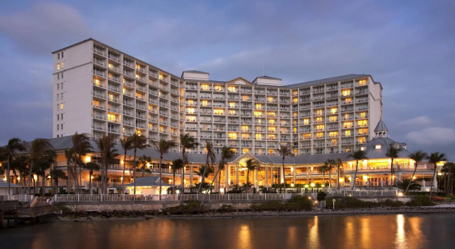 Четырёхместный номер Standard с балконом Marriott Sanibel Harbour Resort & Spa