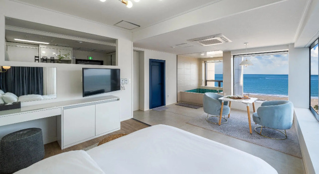Busan Grey Sands Poolvilla Pension, Забронировать Отель Songjeong Пусан