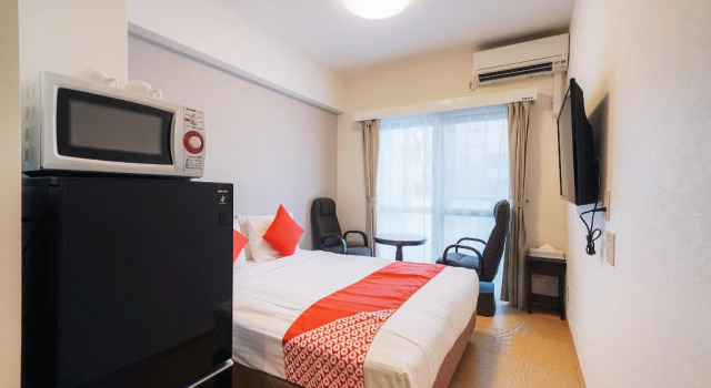 Cosmos Shintoshin, Rezervovat Hotel Naha Okinawa, poblíž Tomarin - Tomari Port Terminal