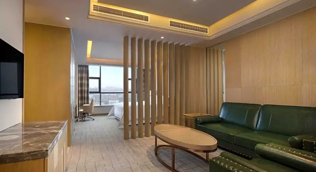 Triple Suite Four Points by Sheraton Hefei, Baohe