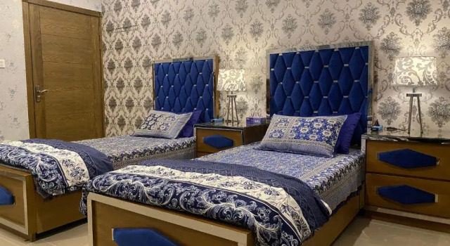 Majestic 2 Bedroom CONDO 1 Minute from GIGA Mall, Book Hotel Hotels in Islamabad with Parking, Parking