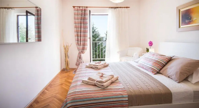 Apartments Katarina, Prenota Appartamento Hotel a Isole Quarnerine con parcheggio, Parcheggio