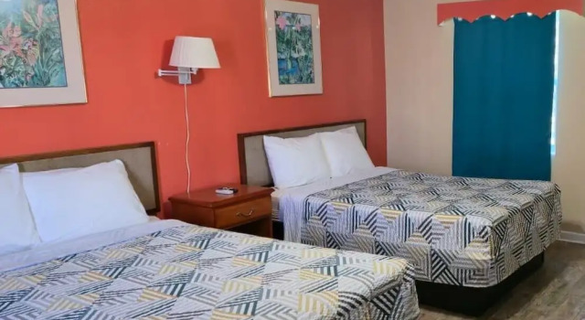 Четырёхместный номер Standard Holiday Motel Ocala Downtown I-75