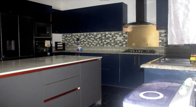 Апартаменты Exclusive Villa in 5 Hideout East Legon