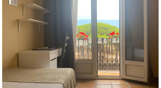 Одноместный номер Standard Hotel Albaida Nature