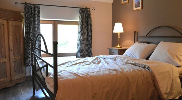 Heritage Holiday Home in Assesse on Hilltop, Забронировать Дом для отпуска Асе провинция Намюр