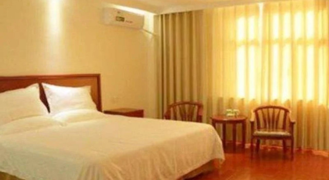 GreenTree Alliance Shandong Dezhou Decheng District South Jiefang Road Xinhua Road Hotel, Забронировать Отель Дежоу Шаньдун