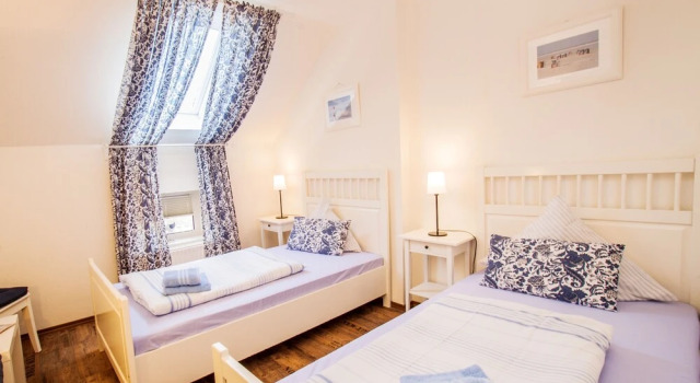 Frieslandstern - Ferienhof und Hotel, Book Hotel Wangerland-Frederikensiel Wangerland