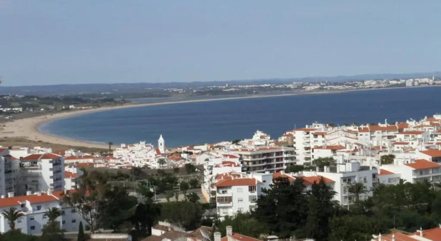 Апартаменты Lagos Bay View Flat