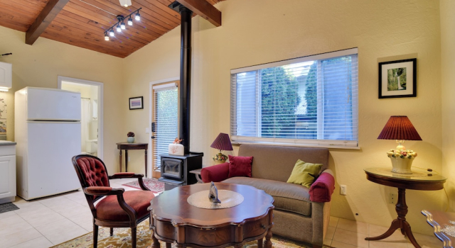Апартаменты Great for Business Travelers! Peaceful Aloha Unit