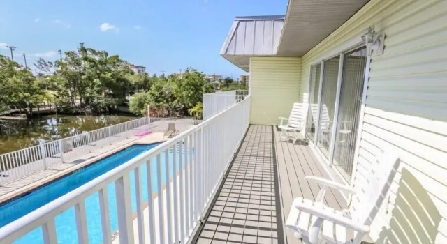 Tropical Shores Manor, Забронировать Отель Отели в центре Форт-Майерс-Бич, в центре