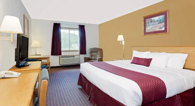 Номер Standard Ramada by Wyndham Richland Center