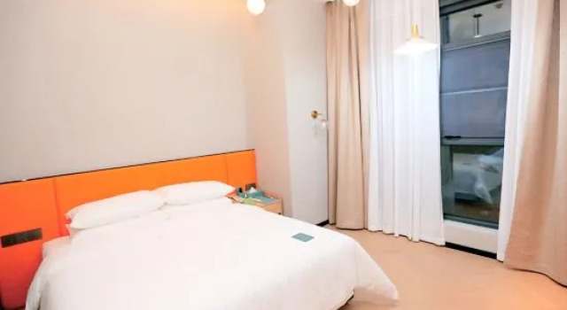 Люкс Superior O.live Social Hotel (Jiangchuan Gudianguo Cheng)