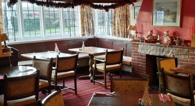 The Green Dragon Inn, Забронировать Отель Редич Вустершир