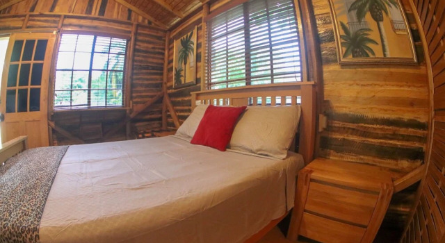 The Blue Mahoe Treehouse