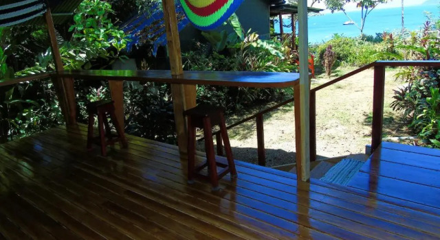Четырёхместный номер Standard Bungalow with sea view