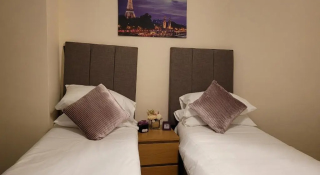 Vetrelax Ipswich Woodbridge Apartment, Забронировать Апартаменты/квартира Отели Ипсвича с парковкой, рядом с Музей в бомбоубежище на Клиффорд-Роуд, Парковка