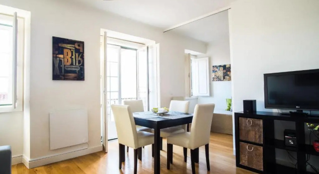Апартаменты с 3 комнатами Downtown Apartments Bica