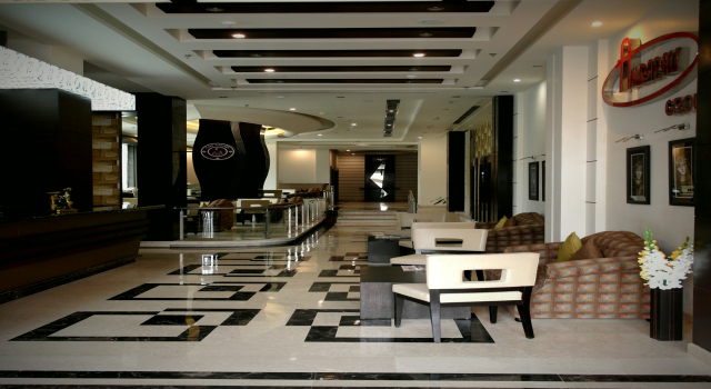 Vaishnavi Clarks Inn Deoghar, Buchen Sie Hotel SPA-Hotels in Jharkhand, SPA