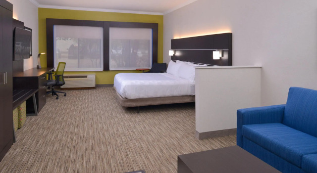 Двухместный люкс Holiday Inn Express & Suites Austin NW - Lakeline by IHG