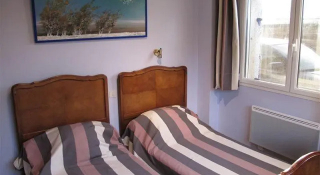 Appartement Belle Vue Mer Avec Wifi Et Cour Close Tregastel - Ref 42, Rezerwuj Apartament Tregastel 