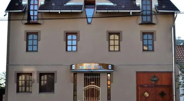 Claudia Fabbro Hostel, Rezervovat Hostel Hostely v Southern Great Plain, Hostel