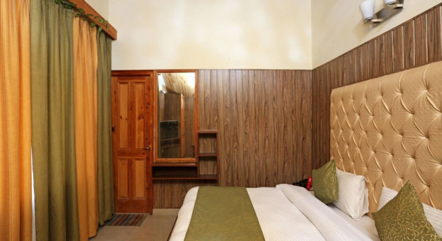 OYO 9483 Himalayan Ecstacy Cottages, Забронировать Отель Отели Манали с завтраком, Завтраки