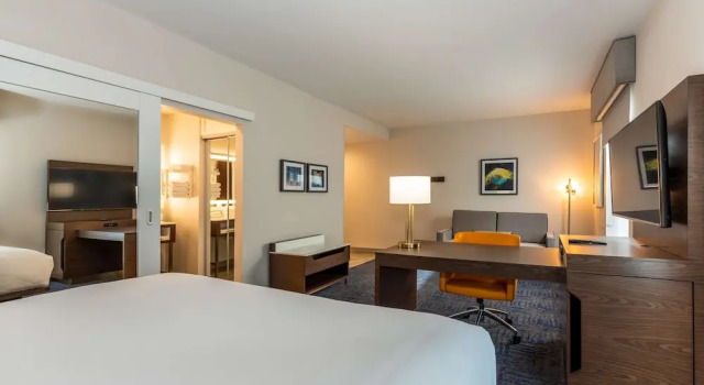 Двухместный люкс Hampton Inn & Suites Houston Sugar Land, Tx