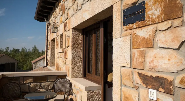 Apartamentos La Fabrica, Buchen Sie Ferienwohnung Saldana Palencia