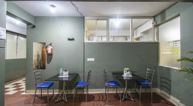 FabExpress Star Premium Suites, Varaa Hotelli Hotellit Bangalore pysäköinnillä, Pysäköinti