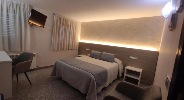 Camera Standard Hotel Querol
