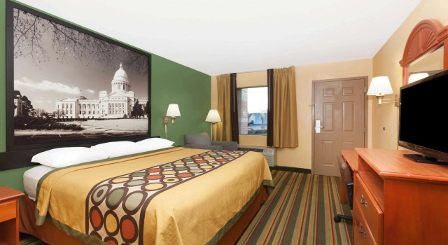 Super 8 by Wyndham Jacksonville AR