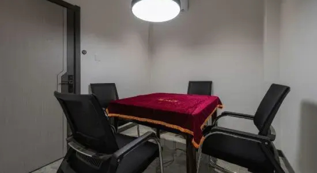 Yingtu E-sports Hotel (Changchun Huilong Store), Rezervovat Hotel Čchang-čchun 