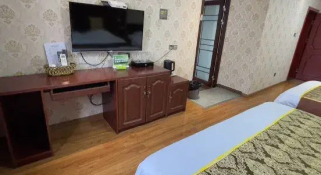 Люкс Jindong Hotel