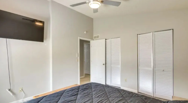 Lakefront Family Home 13 Mi From Gateway Arch!, Забронировать Отель Отели Иллинойс 3 звезды, 3*