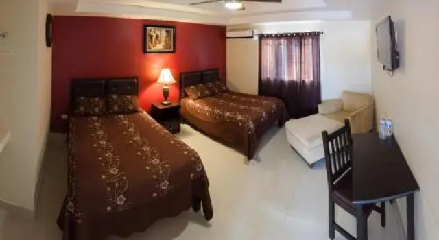 La Huerta Hotel