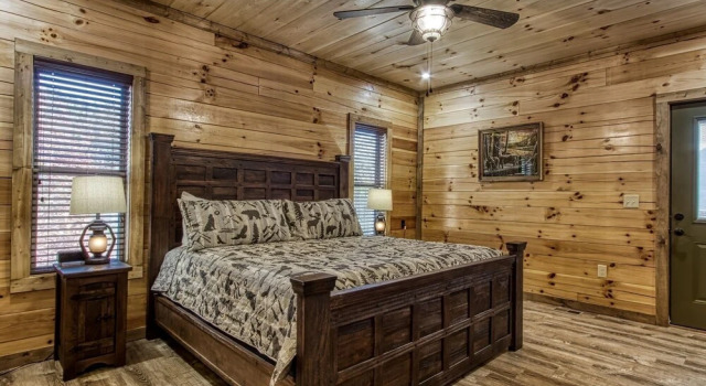 Ern805- Bearly Believe It! - Great Location! Close To Town And All The Action! 3 Bedroom Cabin by RedAwning, Забронировать Дом для отпуска Виллы Пиджен-Фордж, рядом с Американские горки Смоки-Маунтин, Вилла