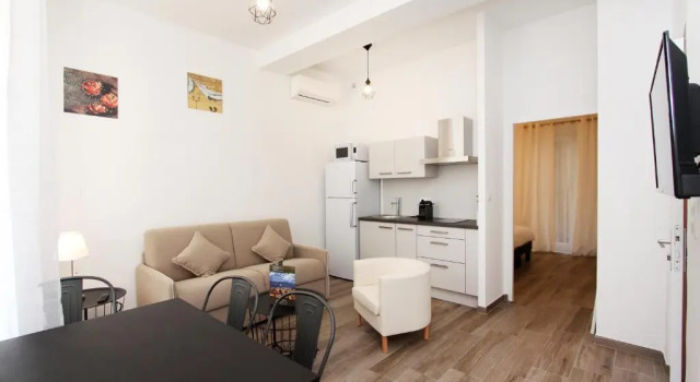 Appartements T2 Rue Conventionnel Chiappe, quartier Citadelle port, Забронировать Апартаменты/квартира Аяччо Gulf of Ajaccio, рядом с Palais Fesch – Musée des Beaux-Arts