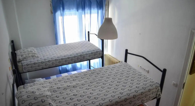 Трёхместный номер Standard Roomin Hostel