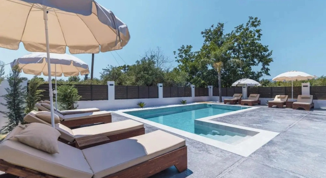 Коттедж Villa Infinity Theo