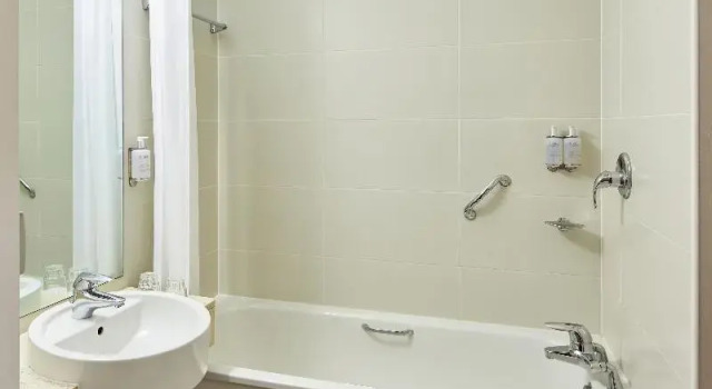 Одноместный номер Standard Leonardo Hotel Bradford